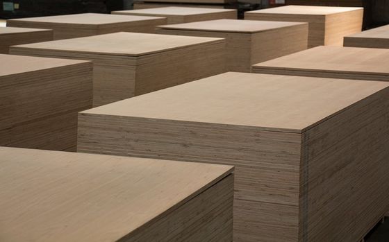 Top A Thiết kế gỗ veneer rửa đen dưa chuột vương miện hạt màu tối cho trang trí phòng khách sạn