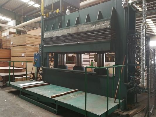 Top A Thiết kế gỗ veneer rửa đen dưa chuột vương miện hạt màu tối cho trang trí phòng khách sạn
