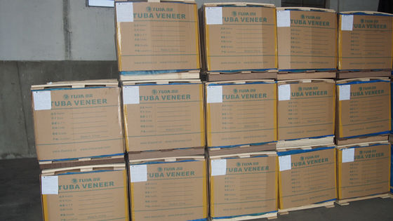 Ván lạng bằng gỗ phong được thiết kế kỳ lạ X6223 Kết cấu không đều Nhuộm màu xám Khả năng cung cấp tốt từ Trung Quốc