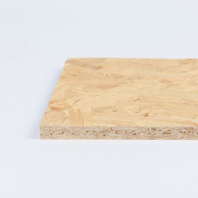 Radiata Pine định hướng tấm ván 18mm OSB3 cho xây dựng cấu trúc gỗ gỗ Luli